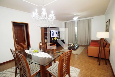Sala de casa à venda com 2 quartos, 130m² em Penha Circular, Rio de Janeiro