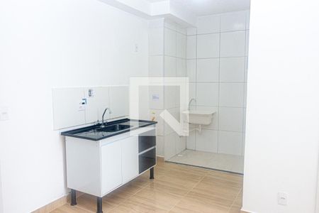 Sala/Cozinha de apartamento para alugar com 2 quartos, 35m² em Usina Piratininga, São Paulo