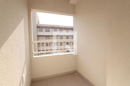 Varanda da Sala/Cozinha de apartamento para alugar com 2 quartos, 30m² em Jardim Monte Kemel, São Paulo