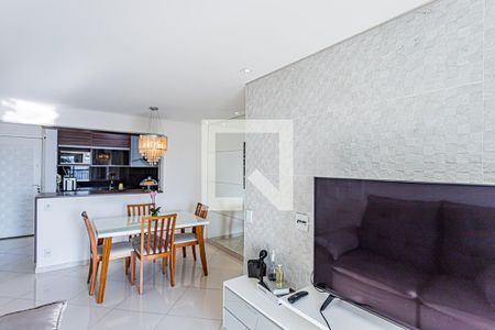 Sala de apartamento à venda com 3 quartos, 81m² em Vila Amélia, São Paulo