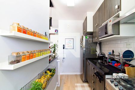 Cozinha de apartamento à venda com 2 quartos, 53m² em Vila Leopoldina, São Paulo