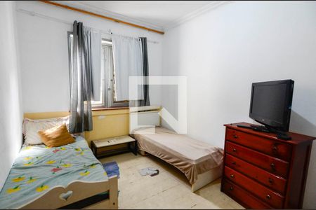 Quarto de apartamento para alugar com 1 quarto, 80m² em Grajaú, Rio de Janeiro