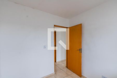 Quarto 1 de apartamento para alugar com 2 quartos, 40m² em Parque Cisper, São Paulo
