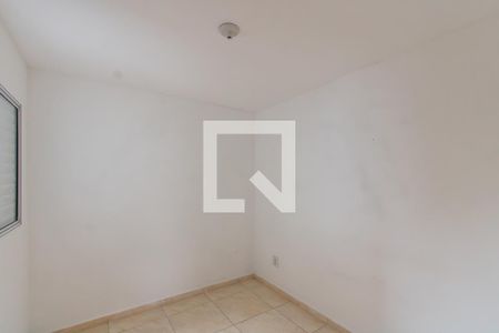 Quarto 2 de apartamento para alugar com 2 quartos, 40m² em Parque Cisper, São Paulo