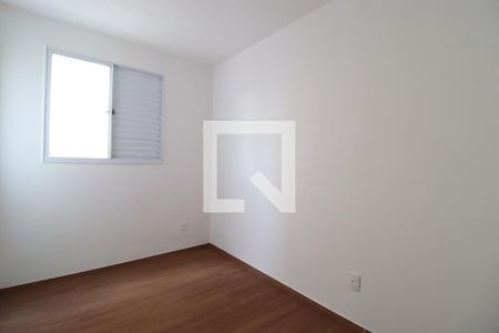 Quarto 1 de apartamento para alugar com 2 quartos, 44m² em Jardim Sul, Uberlândia