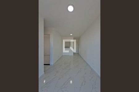 Sala de apartamento para alugar com 2 quartos, 70m² em Vila Caiçara, Praia Grande