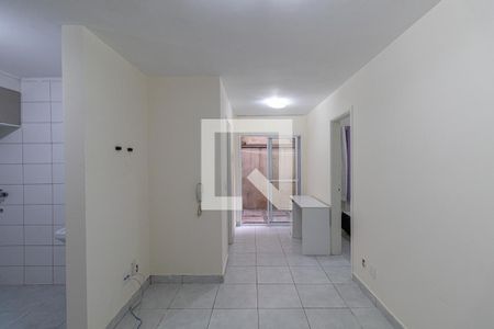 Sala/Cozinha de apartamento para alugar com 1 quarto, 42m² em Vila Granada, São Paulo