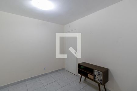 Sala/Cozinha de apartamento para alugar com 1 quarto, 42m² em Vila Granada, São Paulo