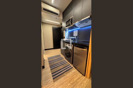 Cozinha de kitnet/studio à venda com 1 quarto, 57m² em Alphaville Industrial, Barueri