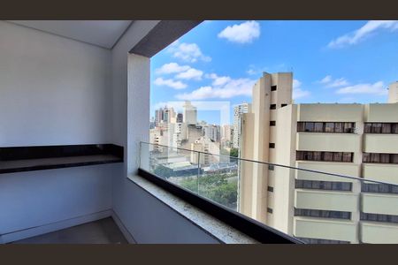 Varanda de kitnet/studio para alugar com 1 quarto, 43m² em Centro, Campinas