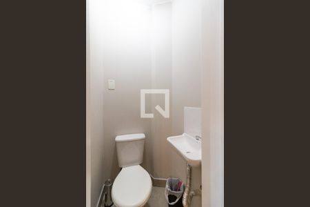Lavabo de apartamento para alugar com 2 quartos, 100m² em Santana, Porto Alegre