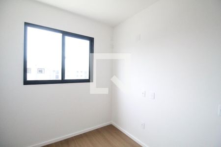 Quarto  de apartamento para alugar com 2 quartos, 45m² em Barra Olímpica, Rio de Janeiro