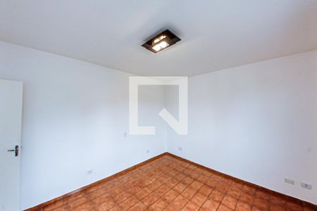 Quarto 2 de casa para alugar com 2 quartos, 75m² em Jardim Paraguacu, São Paulo