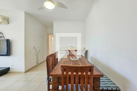 Sala de apartamento para alugar com 3 quartos, 90m² em Jardim Las Palmas, Guarujá