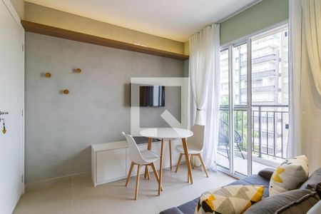 Sala de apartamento para alugar com 1 quarto, 30m² em Vila Olímpia, São Paulo