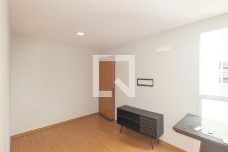 Sala de apartamento para alugar com 2 quartos, 44m² em Campo Grande, Rio de Janeiro