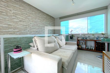 Sala de Estar de apartamento à venda com 2 quartos, 150m² em Ipiranga, Belo Horizonte