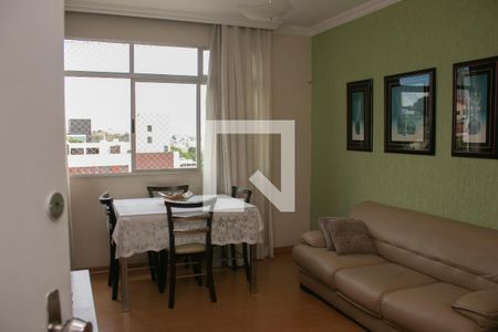Sala de apartamento para alugar com 2 quartos, 60m² em Silveira, Belo Horizonte