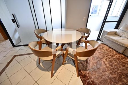 Sala de apartamento para alugar com 2 quartos, 67m² em Setor Bueno, Goiânia