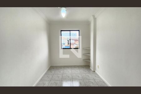 Quarto 1 de apartamento para alugar com 2 quartos, 75m² em Barbalho, Salvador