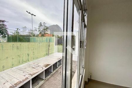 Quarto 1 de apartamento para alugar com 2 quartos, 75m² em Leblon, Rio de Janeiro