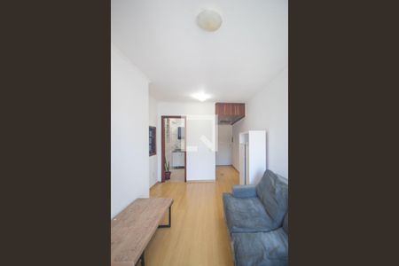 Sala de apartamento para alugar com 1 quarto, 42m² em Cidade Baixa, Porto Alegre