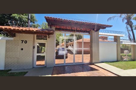 Casa para alugar com 5 quartos, 305m² em Lagoa das Mansões, Lagoa Santa