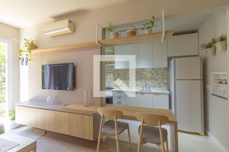 Sala/Cozinha de apartamento à venda com 1 quarto, 63m² em Centro, Canoas