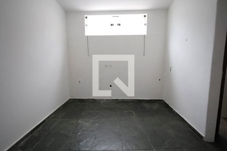Casa para alugar com 3 quartos, 256m² em Vila Vitória, Santo André