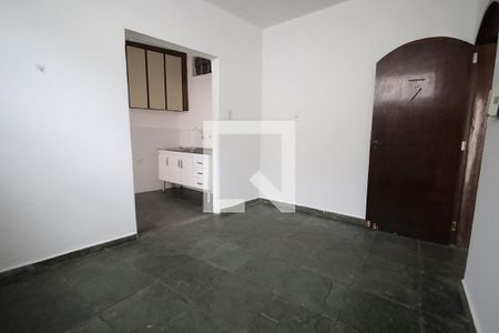 Casa para alugar com 3 quartos, 256m² em Vila Vitória, Santo André