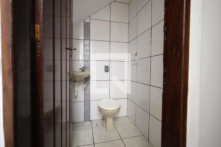 Lavabo de casa para alugar com 3 quartos, 256m² em Vila Vitória, Santo André