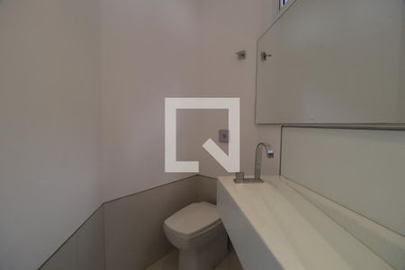 Lavabo de casa para alugar com 4 quartos, 240m² em Jardim Karaíba, Uberlândia