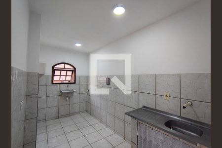 Cozinha e Área de Serviço de apartamento para alugar com 1 quarto, 50m² em Taquara, Rio de Janeiro
