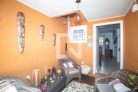 Hall de entrada de casa de condomínio para alugar com 3 quartos, 180m² em Guarujá, Porto Alegre