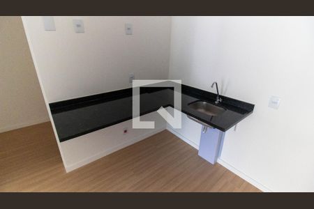 Sala/Cozinha de apartamento para alugar com 1 quarto, 45m² em Ingá, Niterói