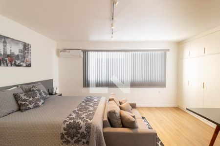 Sala/Quarto de kitnet/studio para alugar com 1 quarto, 30m² em Centro Histórico, Porto Alegre