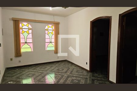Casa à venda com 3 quartos, 100m² em Jardim California, Jundiaí