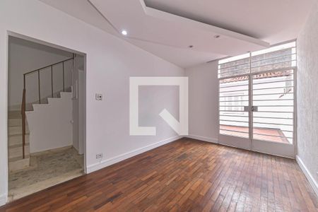 Casa à venda com 3 quartos, 150m² em Campo Belo, São Paulo