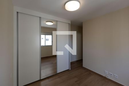 Suíte  de apartamento à venda com 2 quartos, 77m² em Vale do Sereno, Nova Lima