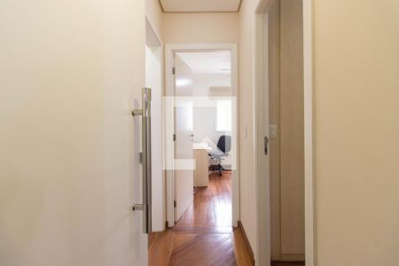 Corredor de apartamento para alugar com 4 quartos, 133m² em Ipiranga, São Paulo