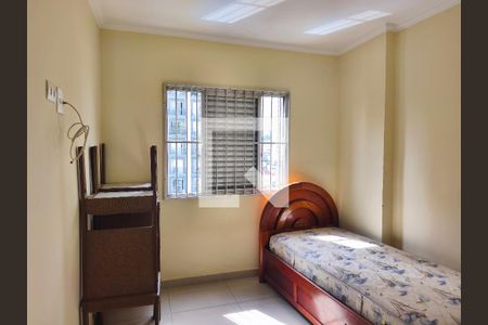 Quarto 1 de apartamento para alugar com 3 quartos, 77m² em Vila Firmiano Pinto, São Paulo