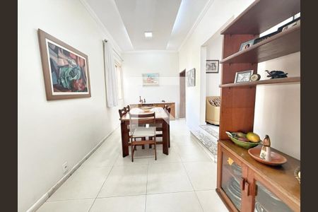 Casa à venda com 4 quartos, 255m² em Jardim America, Belo Horizonte