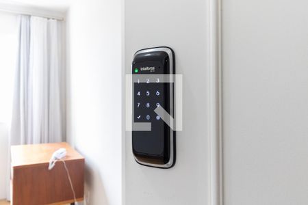 Entrada de apartamento para alugar com 2 quartos, 40m² em Jardim Santa Emilia, São Paulo