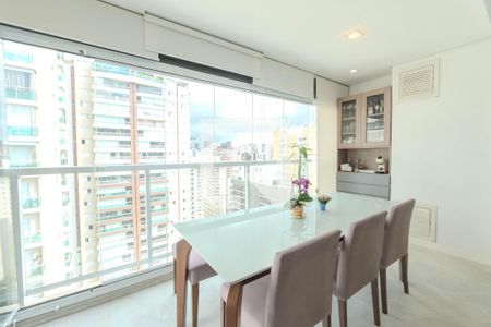 Sacada de apartamento para alugar com 1 quarto, 70m² em Consolação, São Paulo