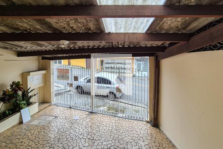 Sala - vista  de casa para alugar com 3 quartos, 120m² em Anchieta, São Bernardo do Campo