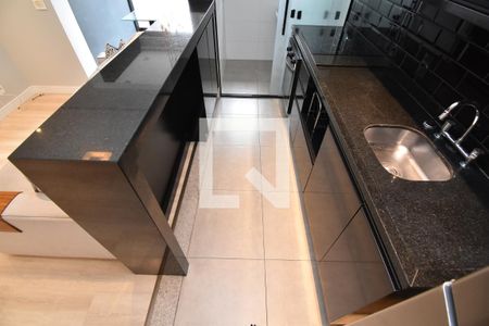 Sala/Cozinha de apartamento para alugar com 1 quarto, 45m² em Campina do Siqueira, Curitiba