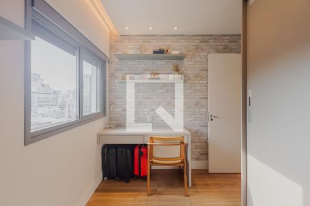 Quarto de apartamento à venda com 2 quartos, 69m² em Pinheiros, São Paulo