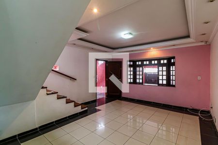 Sala de casa para alugar com 2 quartos, 175m² em Parque Ipe, São Paulo