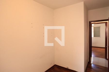 Quarto 1 de apartamento à venda com 2 quartos, 55m² em Sagrada Família, Belo Horizonte