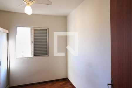 Quarto de apartamento à venda com 2 quartos, 55m² em Sagrada Família, Belo Horizonte